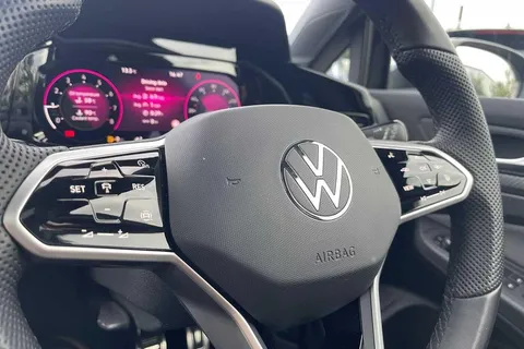 CX23OOE Volkswagen Golf 1.5 TSI R-Line 5dr Thumbnail #32