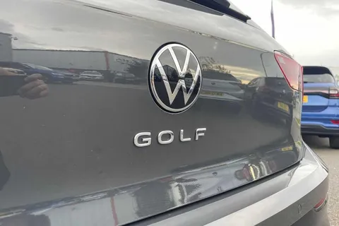 CX23OOE Volkswagen Golf 1.5 TSI R-Line 5dr Thumbnail #37