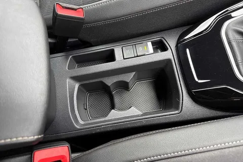 DE74UOL Volkswagen T-Roc 2.0 TDI 150 EVO R-Line 5dr DSG Thumbnail #41