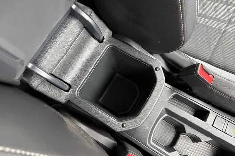 DE74UOL Volkswagen T-Roc 2.0 TDI 150 EVO R-Line 5dr DSG Thumbnail #42