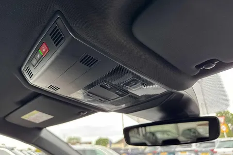 DE74UOL Volkswagen T-Roc 2.0 TDI 150 EVO R-Line 5dr DSG Thumbnail #44