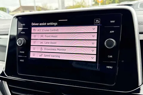 DE74UOL Volkswagen T-Roc 2.0 TDI 150 EVO R-Line 5dr DSG Thumbnail #55