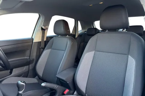 DF25FDJ Volkswagen Polo 1.0 TSI Match 5dr Thumbnail #10