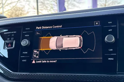 DF25FDJ Volkswagen Polo 1.0 TSI Match 5dr Thumbnail #30