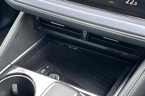 39 of 57 for VOLKSWAGEN TOUAREG 3.0 V6 TDI 4Motion 286 Black Edition 5dr Tip Auto