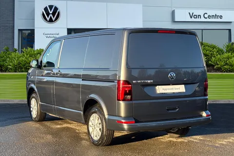 PK72ZDJ Volkswagen Transporter 2.0 TDI 150 Highline Van Thumbnail #2