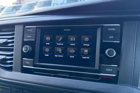 PK72ZDJ Volkswagen Transporter 2.0 TDI 150 Highline Van Thumbnail #11