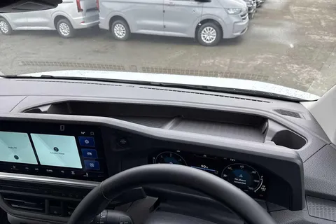 PN25OYU Volkswagen Transporter 2.0 TDI 150 Commerce Plus Van Thumbnail #29