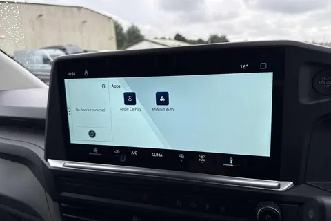 PN25OYU Volkswagen Transporter 2.0 TDI 150 Commerce Plus Van Thumbnail #31