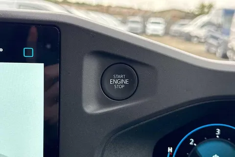 PN25OYU Volkswagen Transporter 2.0 TDI 150 Commerce Plus Van Thumbnail #36