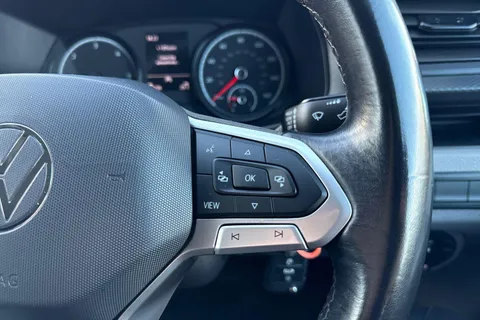 PK72ZDJ Volkswagen Transporter 2.0 TDI 150 Highline Van Thumbnail #34