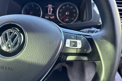 40 of 51 for Volkswagen California Ocean SWB EU6 150 PS 2.0 TDI BMT 7sp DSG