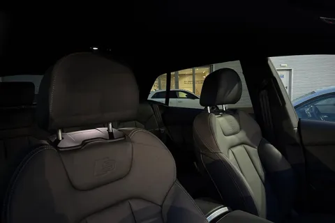 PX75XOM Audi Q8 50 TDI Quattro Black Edition 5dr Tiptronic Thumbnail #20