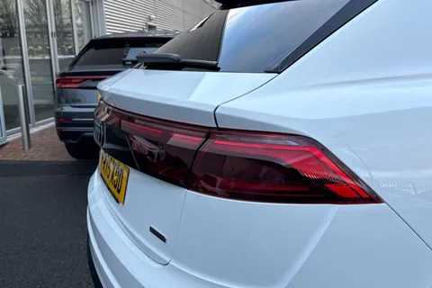 PX75XOD Audi Q8 50 TDI Quattro Black Edition 5dr Tiptronic Thumbnail #15