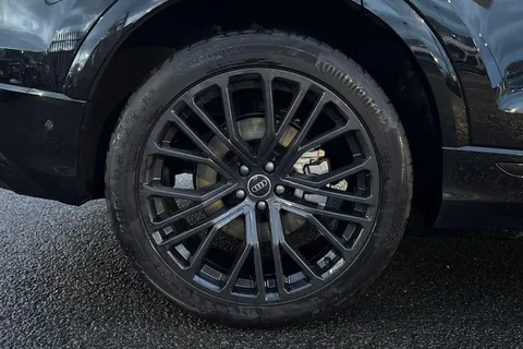 PX75XOM Audi Q8 50 TDI Quattro Black Edition 5dr Tiptronic Thumbnail #23