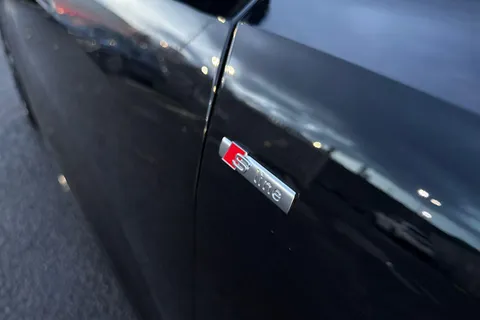 PX75XOM Audi Q8 50 TDI Quattro Black Edition 5dr Tiptronic Thumbnail #25