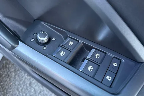 MC71OJY Audi RS Q3 RS Q3 TFSI Quattro Audi Sport Edition 5dr S Tronic Thumbnail #49