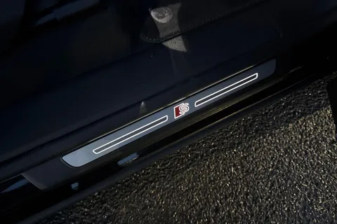 PX75XOM Audi Q8 50 TDI Quattro Black Edition 5dr Tiptronic Thumbnail #43