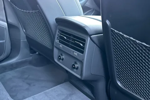 PX75XOD Audi Q8 50 TDI Quattro Black Edition 5dr Tiptronic Thumbnail #39