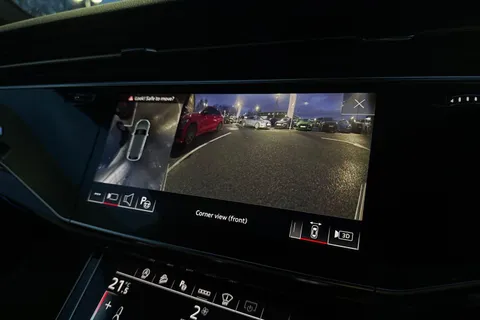 PX75XOM Audi Q8 50 TDI Quattro Black Edition 5dr Tiptronic Thumbnail #55