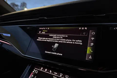 PX75XOM Audi Q8 50 TDI Quattro Black Edition 5dr Tiptronic Thumbnail #58