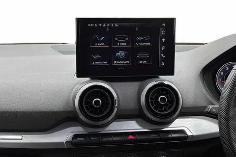 KT25XCF Audi Q2 Black Edition 35 TFSI 150 PS S tronic Thumbnail #12