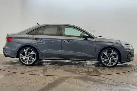 KM74MJV Audi A3 Black Edition 35 TFSI 150 PS S tronic Thumbnail #4