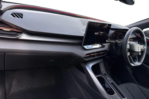 KM25RDV CUPRA Terramar 2.0 TSI VZ1 DSG 4Drive Euro 6 (s/s) 5dr Thumbnail #9