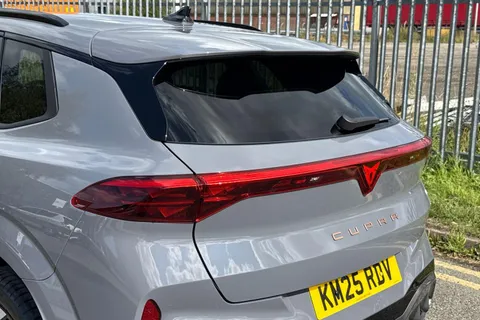 KM25RDV CUPRA Terramar 2.0 TSI VZ1 DSG 4Drive Euro 6 (s/s) 5dr Thumbnail #16