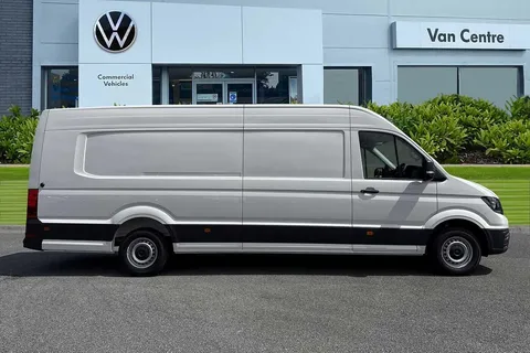 DF75TXW Volkswagen Crafter CR35 Panel van Commerce Plus LWB Maxi 140 PS 2.0 TDI 6sp Man - Camera/Step Thumbnail #4