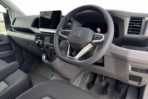 DF75TXW Volkswagen Crafter CR35 Panel van Commerce Plus LWB Maxi 140 PS 2.0 TDI 6sp Man - Camera/Step Thumbnail #6