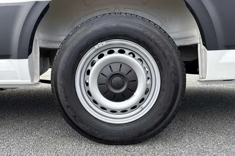 DF75TXW Volkswagen Crafter CR35 Panel van Commerce Plus LWB Maxi 140 PS 2.0 TDI 6sp Man - Camera/Step Thumbnail #23