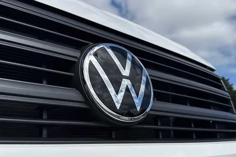 DF75TXW Volkswagen Crafter CR35 Panel van Commerce Plus LWB Maxi 140 PS 2.0 TDI 6sp Man - Camera/Step Thumbnail #26