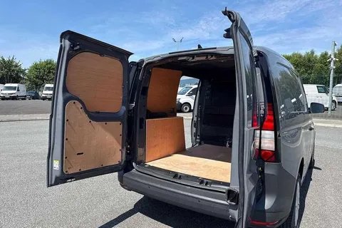 DF75TWV Volkswagen Caddy 2.0 TDI 102PS Commerce Van [Business/Tech Pack] Thumbnail #30