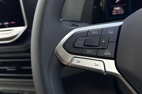 DF75TXW Volkswagen Crafter CR35 Panel van Commerce Plus LWB Maxi 140 PS 2.0 TDI 6sp Man - Camera/Step Thumbnail #36