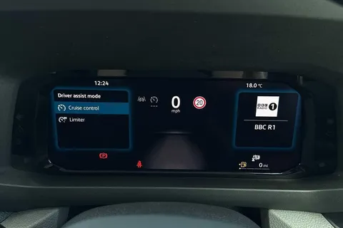 DF75TXW Volkswagen Crafter CR35 Panel van Commerce Plus LWB Maxi 140 PS 2.0 TDI 6sp Man - Camera/Step Thumbnail #38