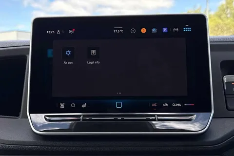 DF75TXW Volkswagen Crafter CR35 Panel van Commerce Plus LWB Maxi 140 PS 2.0 TDI 6sp Man - Camera/Step Thumbnail #45