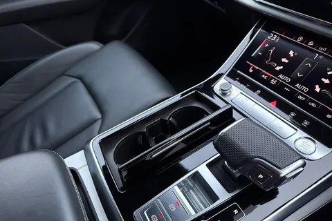 BT20CPZ Audi Q8 50 TDI Quattro S Line 5dr Tiptronic [Leather] Thumbnail #15
