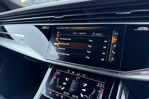 BT20CPZ Audi Q8 50 TDI Quattro S Line 5dr Tiptronic [Leather] Thumbnail #30