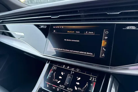 BT20CPZ Audi Q8 50 TDI Quattro S Line 5dr Tiptronic [Leather] Thumbnail #32