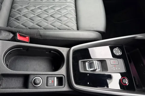 DA73SCV Audi A3 S3 TFSI Black Edition Quattro 5dr S Tronic Thumbnail #20