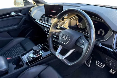 DH73HGC Audi Q5 Edition 1 40 TDI quattro 204 PS S tronic Thumbnail #6