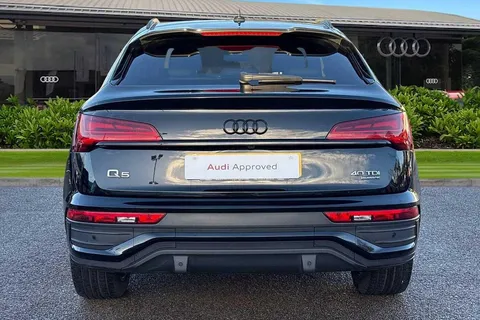 DH73HGC Audi Q5 Edition 1 40 TDI quattro 204 PS S tronic Thumbnail #7