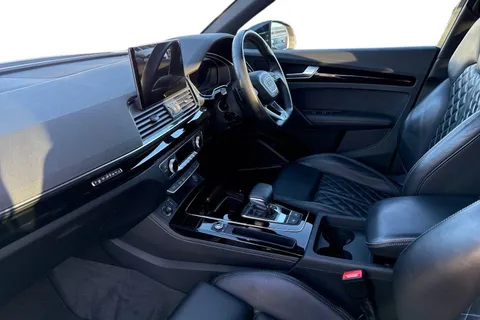 D44LLE Audi Q5 2.0 TDI 40 Edition 1 Sportback S Tronic quattro Euro 6 (s/s) 5dr Thumbnail #8