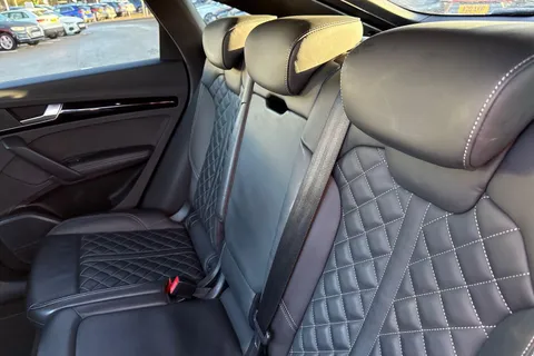 D44LLE Audi Q5 2.0 TDI 40 Edition 1 Sportback S Tronic quattro Euro 6 (s/s) 5dr Thumbnail #10
