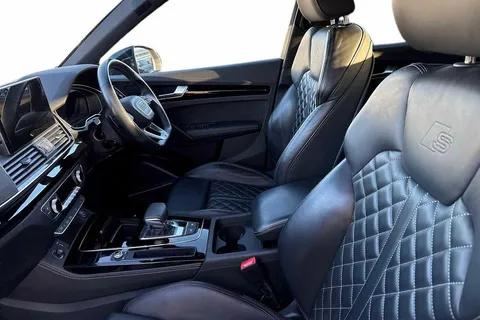 DH73HGC Audi Q5 Edition 1 40 TDI quattro 204 PS S tronic Thumbnail #10