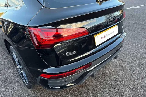 DH73HGC Audi Q5 Edition 1 40 TDI quattro 204 PS S tronic Thumbnail #15