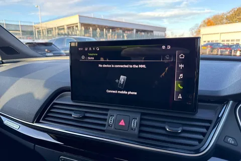 D44LLE Audi Q5 2.0 TDI 40 Edition 1 Sportback S Tronic quattro Euro 6 (s/s) 5dr Thumbnail #20