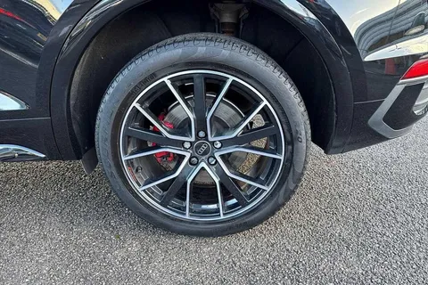 DH73HGC Audi Q5 Edition 1 40 TDI quattro 204 PS S tronic Thumbnail #21