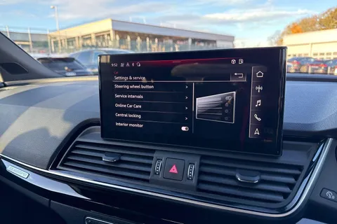 D44LLE Audi Q5 2.0 TDI 40 Edition 1 Sportback S Tronic quattro Euro 6 (s/s) 5dr Thumbnail #28